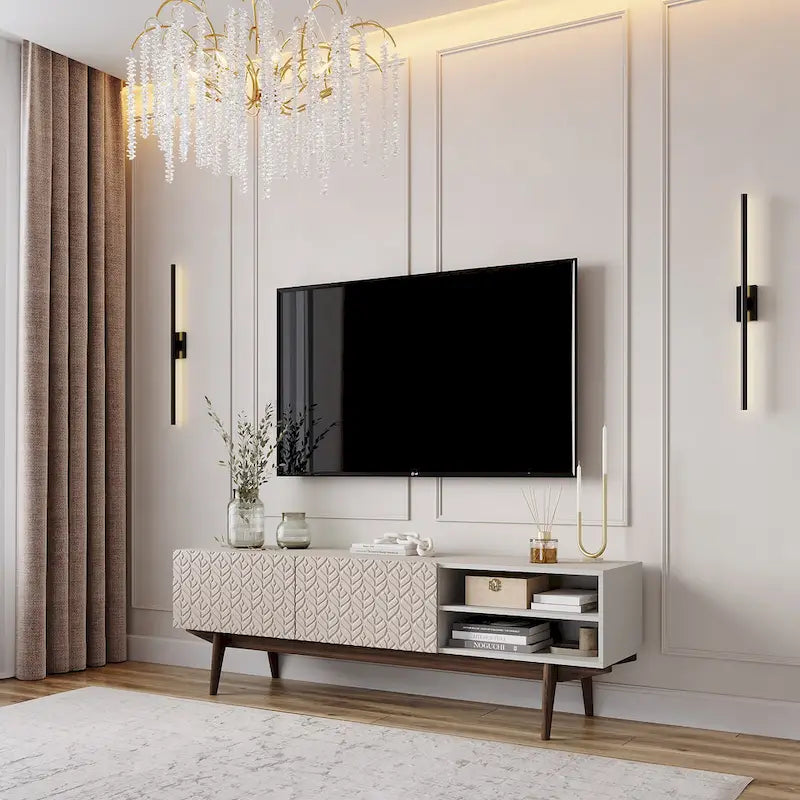Meuble TV console pour téléviseurs jusqu'à 65 po avec pieds en bois