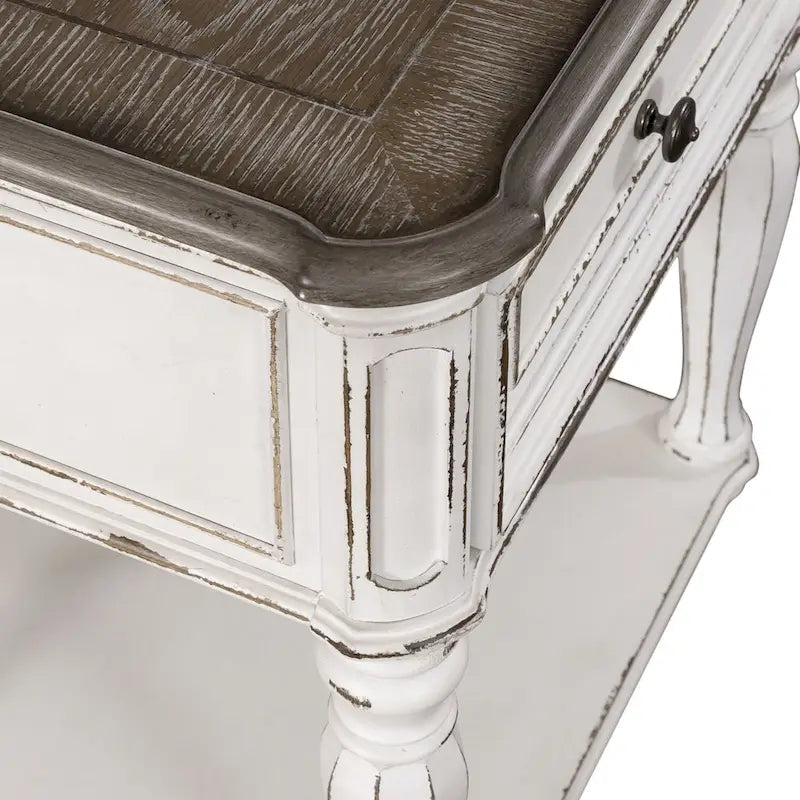 Table de nuit avec pieds blancs de style ancien