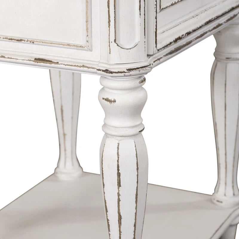 Table de nuit avec pieds blancs de style ancien