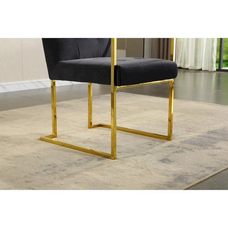 Chaise de salle à manger moderne en velours avec accoudoirs, capitonnée et base en acier inoxydable doré